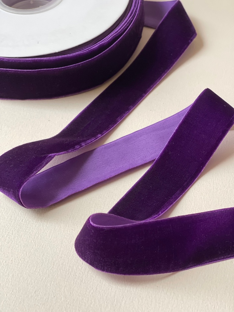 Liston De Terciopelo Morado Regalo Liston