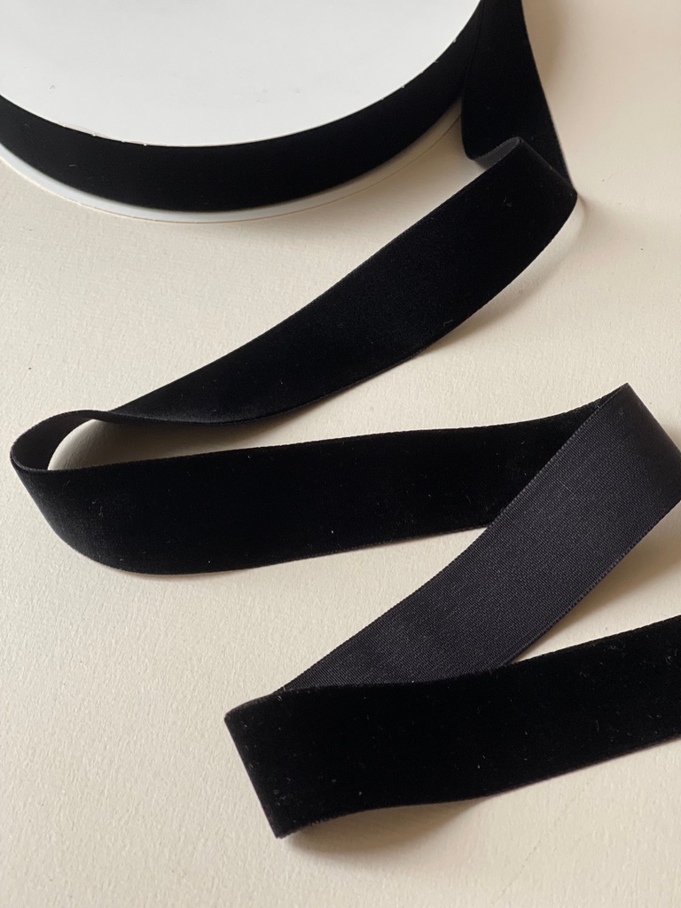 Terciopelo - Negro